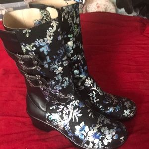 Steampunk Alegria Boots Size 9